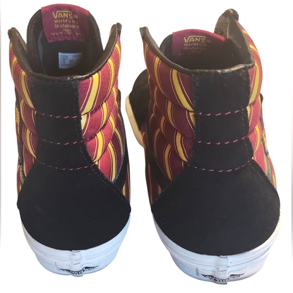 VANS Limited Edition Harry Potter Gryffindor SK8-Hi Top Shoes, Men's Size 10 - Picture 4 of 11